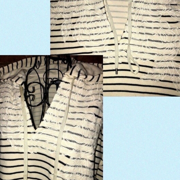 CHAPS NAUTICAL STRIPED HOODED PULLOVER W/LACE~LARG - Picture 3 of 4